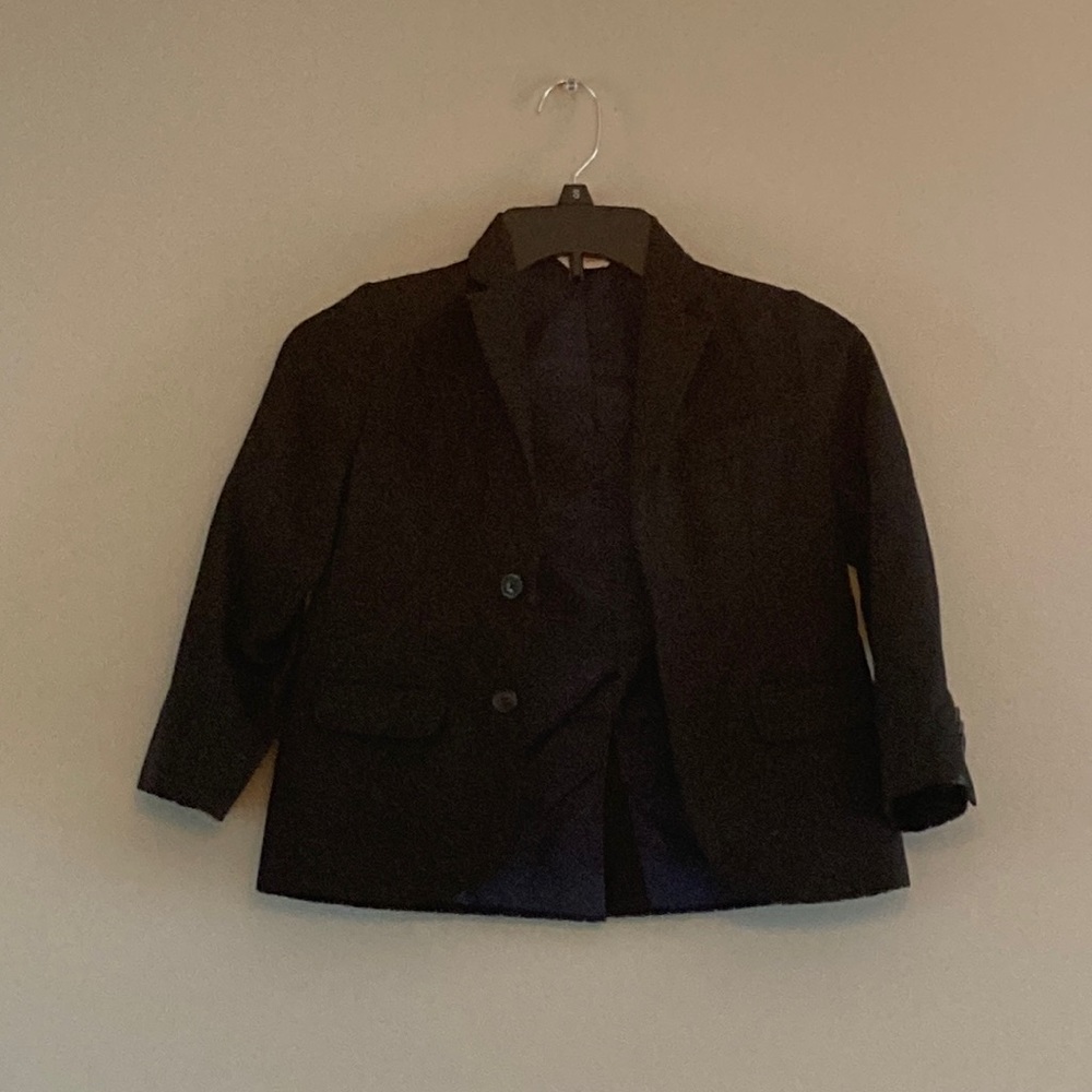 Cat&Jack size 5 young boys suit jacket